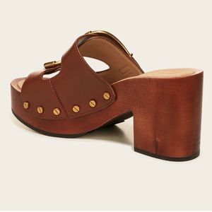 Veronica Beard Halifax Clog Sandals